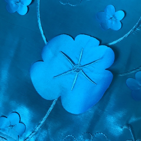 Custom skirt - Picture 2 of 4